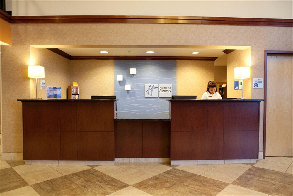 Holiday Inn Express Hotel & Suites Richland Interior photo